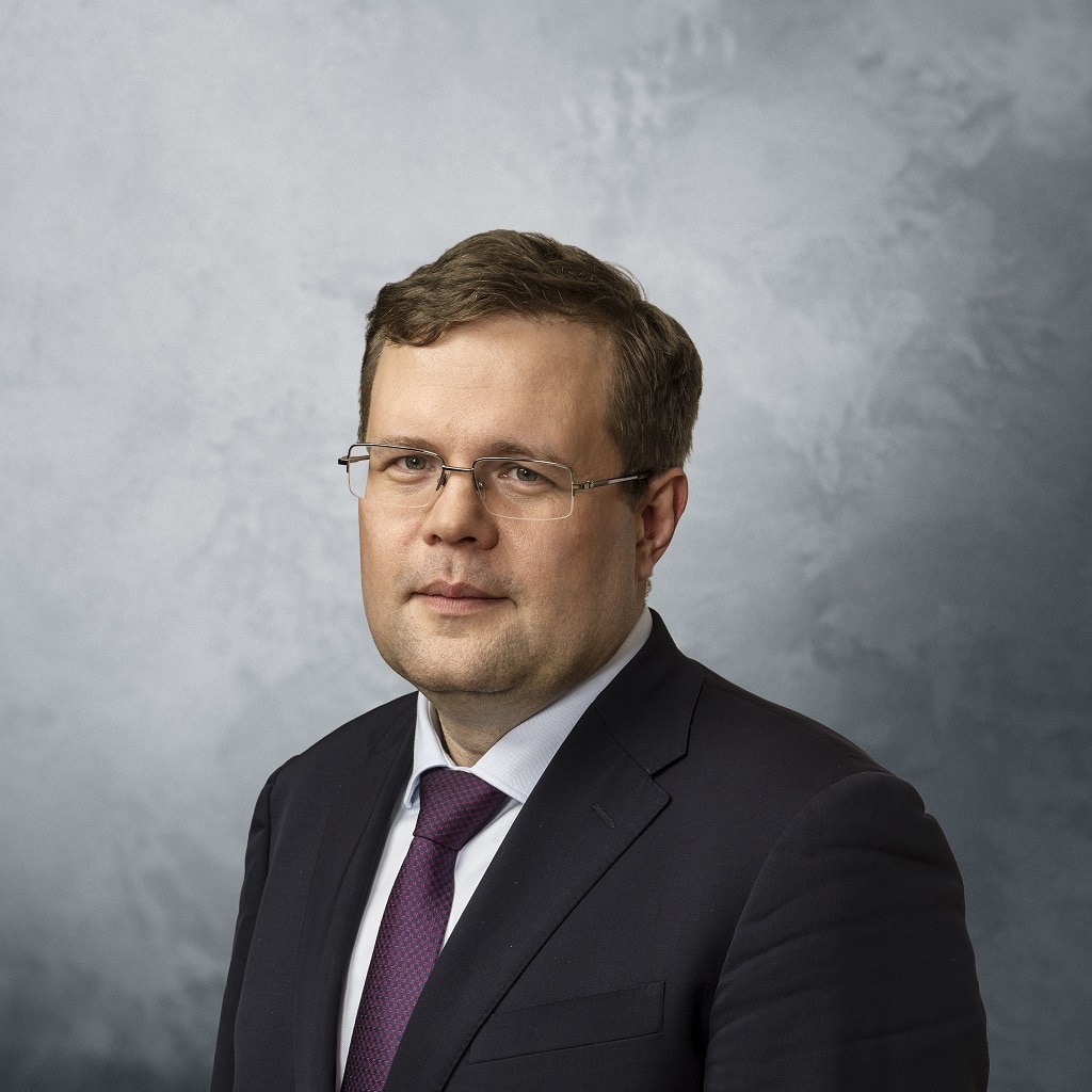 ПЛАТОВ Павел Евгеньевич